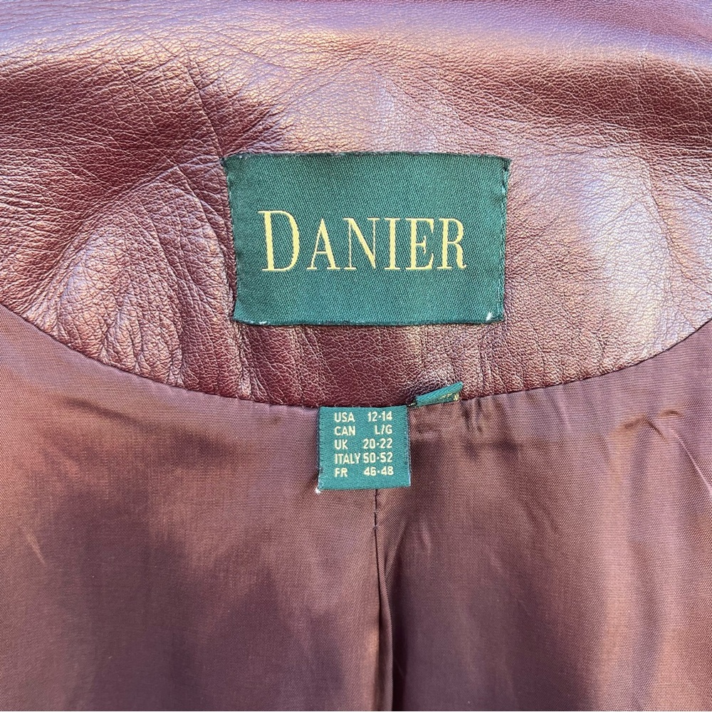 Danier Leather Coat Jacket Burgundy Deep Red Size… - image 11